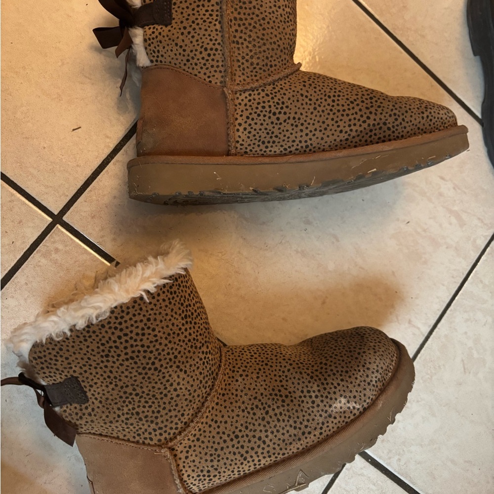 Cozy Brown and Tan Fur-Lined Boots